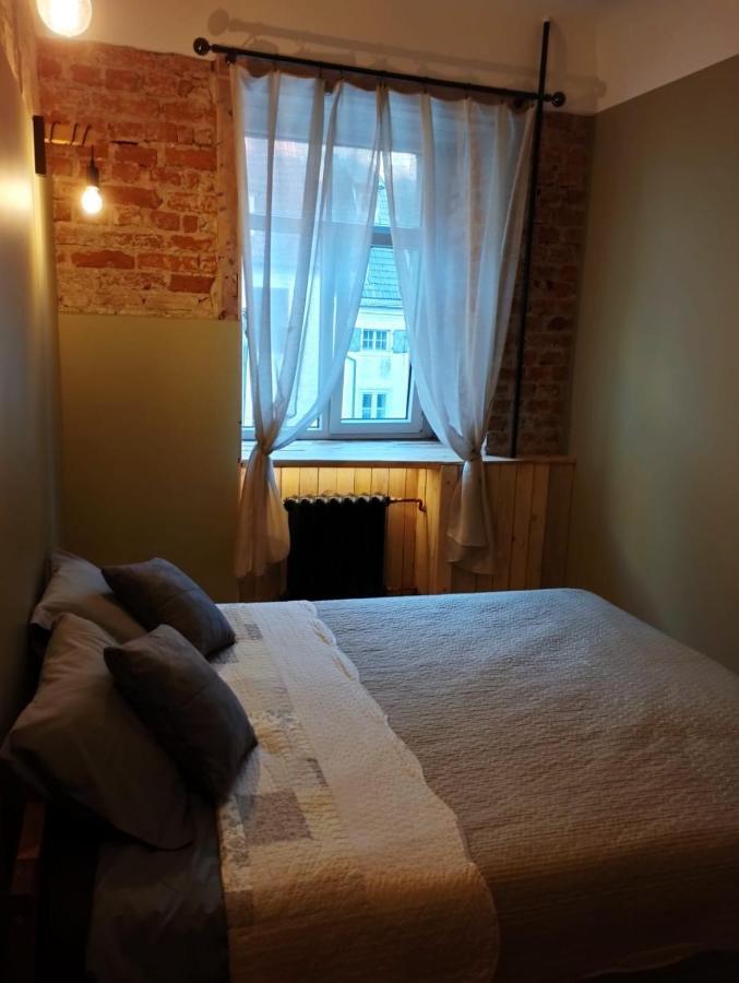 Historic Apartment With Wooden Floors In The Hearth Of Old-Town Riga Luaran gambar